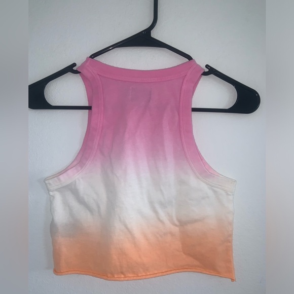 WSLY Weekend Cropped Tank Small - Picture 5 of 6